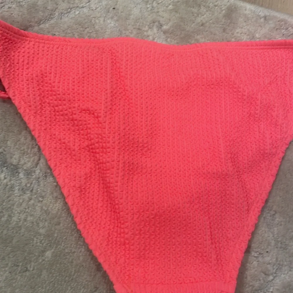 Brand new lucky brand, bathing suit, string, bikini size small neon - Picture 11 of 12